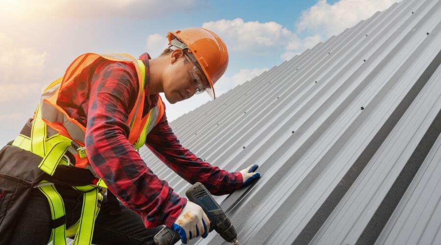 Professional Emergency Roof Repairs services in Roseville, OH